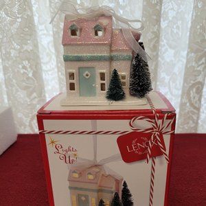 BRAND NEW  Lenox Light up Cape Cod tree ornament.